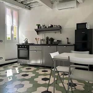 Casa Della Seta Genova